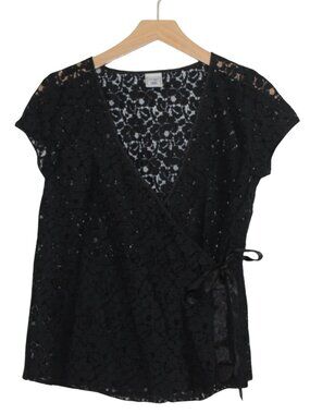Y2K Old Navy black lace wrap top short sleeve maternity adjustable